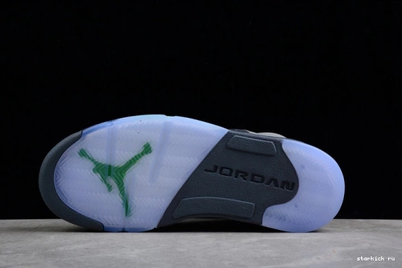 Jordan Bean DM9014-003 DM9014-003 Retro Air (2022)  Green 5 1024